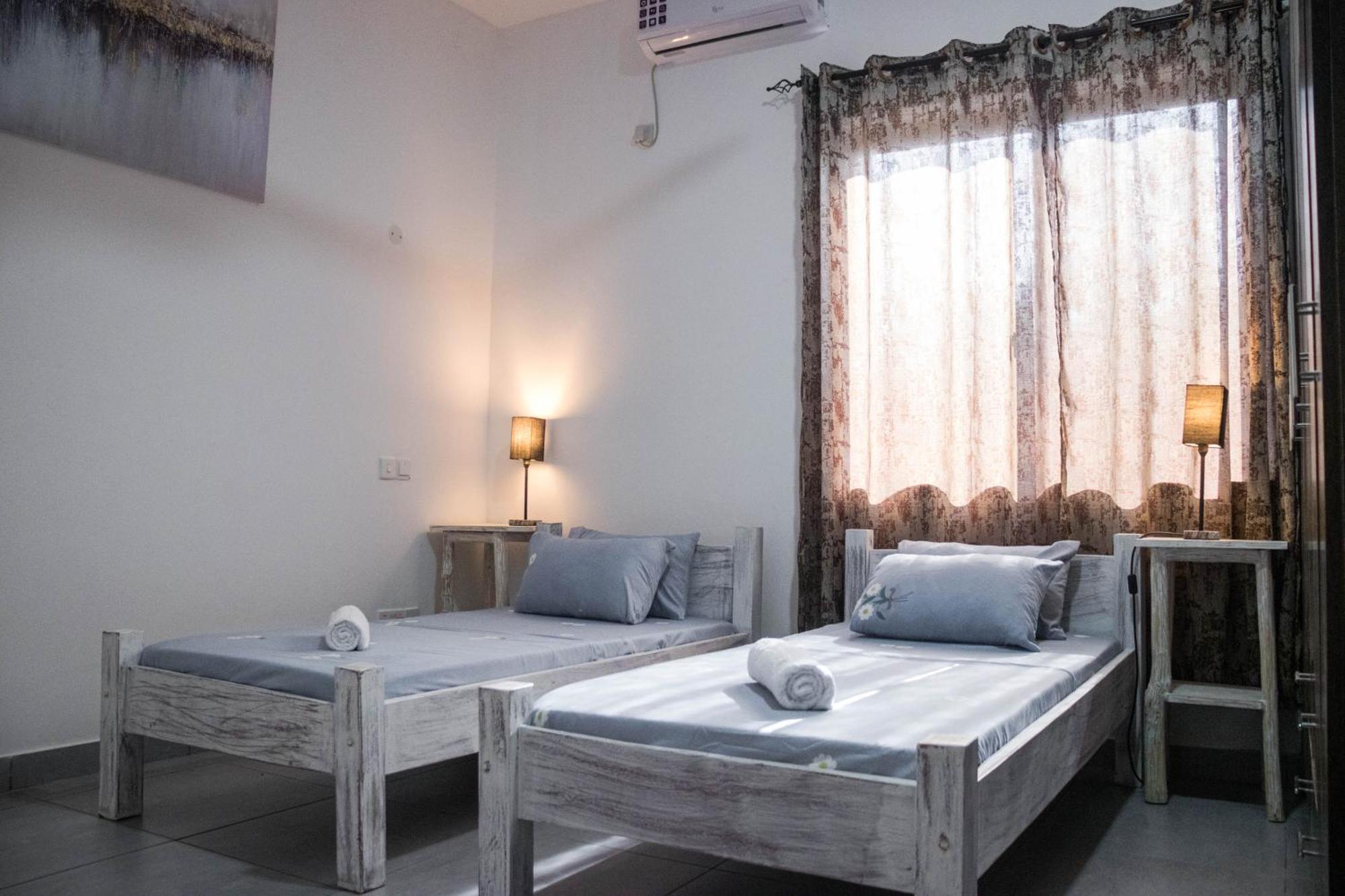 4 U Luxury Bungalows Diani Diani Beach Exteriör bild